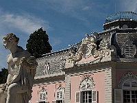 Barock-1a  Vor der Kulisse von Schloss Benrath fühlte man sich in vergangene Jahrhunderte zurückversetzt.