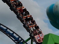 012  Zum Schützenfest gehört die Größte Kirmes am Rhein.