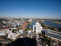 007 : Düsseldorf, Medienhafen, Stadttor, von oben