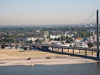 015  Oberkassel. : Düsseldorf, Medienhafen, Stadttor, von oben