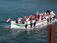 033  Von den Butterschiffen wurde ausgebootet. : 2004, CRW, Helgoland, Helgoland 2004