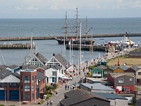 040  Ein Großsegler kommt vorbei. : 2004, CRW, Helgoland, Helgoland 2004