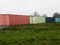 16  Auch die Container sind ein Kunstwerk.