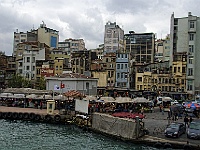 035 DSC2423 Fischmarkt  Fischmarkt an der Galata-Brücke.