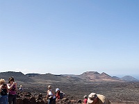 121-Nationalpark Timanfaya  Mal sehen, was mit dem Wasser passiert.