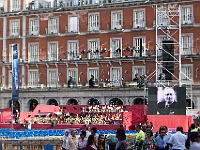 Madrid 2012 -80  Die Plaza Mayor - alles bereitet sich vor auf das "San-Isidro-Fest". : Madrid